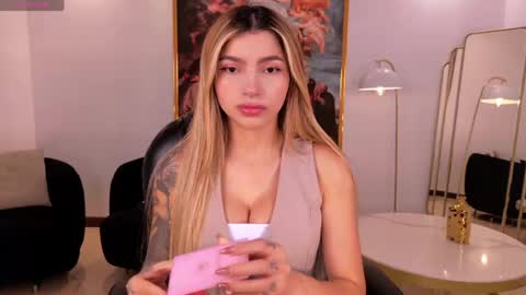 Lexie  online show from 06.07.26