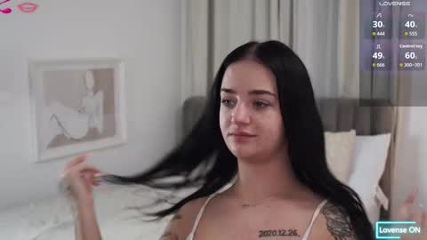 Snapshot of lexiidarling chatting on 10.01.25 LexiiDarling online show from 10.01.25