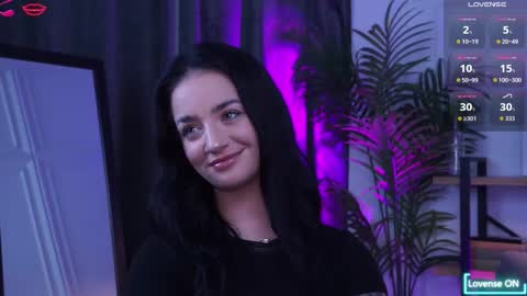 Snapshot of lexiidarling chatting on 10.10.25 LexiiDarling online show from 10.10.25