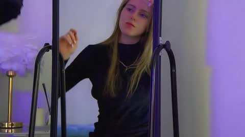 Lexi online show from 09.10.25