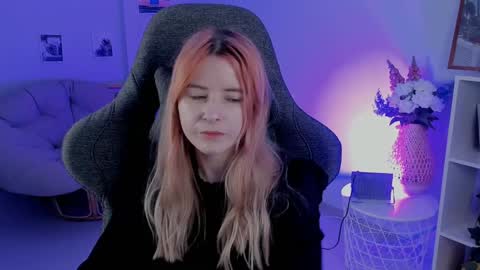 Snapshot of lexiwenford chatting on 12.12.24 Lexi Wenford NO NUDE GODDESS online show from 12.12.24