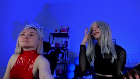 Snapshot of lexiwenford chatting on 01.24.25 Lexi Wenford NO NUDE GODDESS online show from 01.24.25