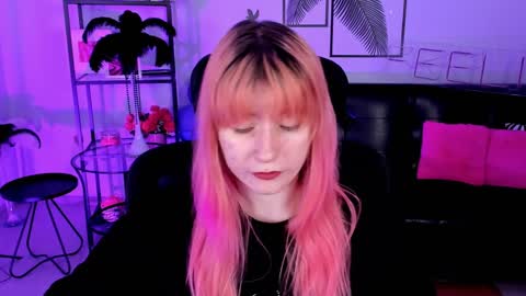 Snapshot of lexiwenford chatting on 01.30.25 Lexi Wenford NO NUDE GODDESS online show from 01.30.25