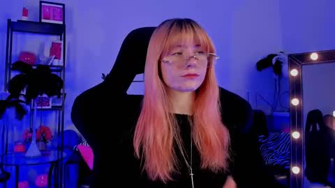 Snapshot of lexiwenford chatting on 02.20.25 Lexi Wenford NO NUDE GODDESS online show from 02.20.25