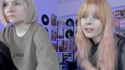 Snapshot of lexiwenford chatting on 03.06.25 Lexi Wenford NO NUDE GODDESS online show from 03.06.25