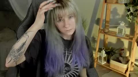 Snapshot of lexiwenford chatting on 11.05.25 Lexi Wenford NO NUDE GODDESS online show from 11.05.25