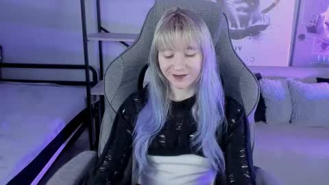 Snapshot of lexiwenford chatting on 11.07.25 Lexi Wenford NO NUDE GODDESS online show from 11.07.25