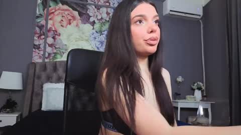 Snapshot of lexixvicious chatting on 04.03.26 Lexi online show from 04.03.26