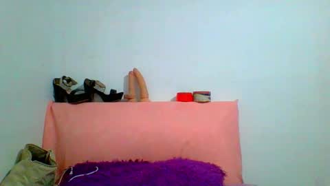 Snapshot of lexxie_weed chatting on 12.03.25 Lexxie online show from 12.03.25