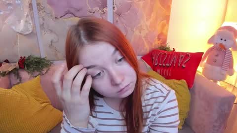 Snapshot of lexxxyone chatting on 12.14.24 lexxxyone online show from 12.14.24