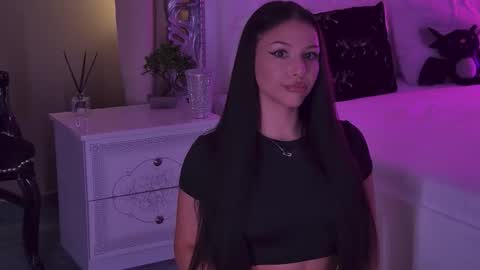 Snapshot of lexy_banks chatting on 12.17.25 LexyBanks online show from 12.17.25