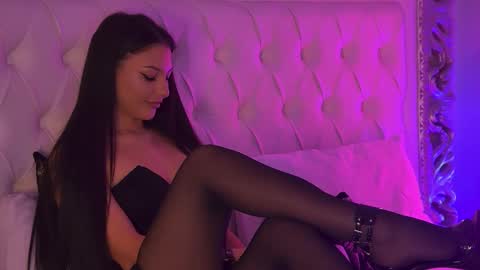 Snapshot of lexy_banks chatting on 12.19.25 LexyBanks online show from 12.19.25