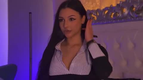 Snapshot of lexy_banks chatting on 02.04.26 LexyBanks online show from 02.04.26