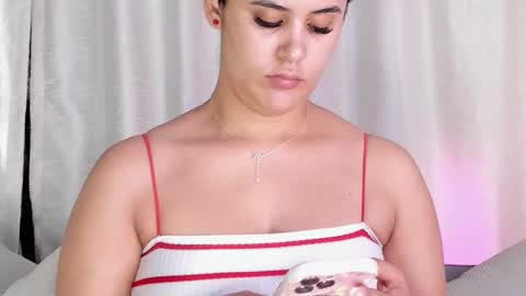 Snapshot of lexy_from_heaven chatting on 01.19.25 From Heaven My Lovely Baby online show from 01.19.25