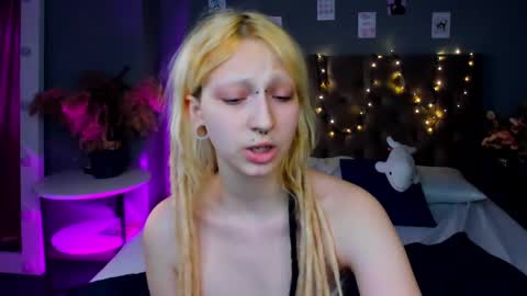 Snapshot of lexy_woorhez chatting on 02.24.25 Lexy online show from 02.24.25