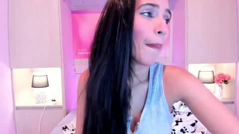 L I A  online show from 09.27.25