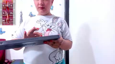 lexyy24_ online show from 08.04.26
