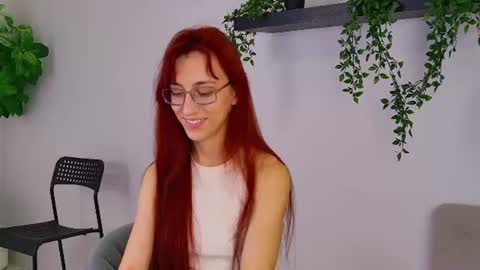 leyaatwood online show from 08.07.26