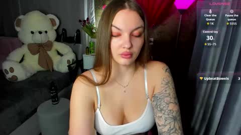 Leya online show from 03.12.26