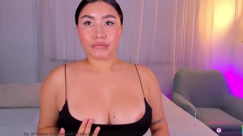 Leyla online show from 10.18.25