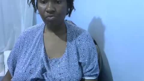 leylapleasure online show from 11.21.25