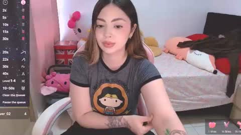 Leyla  online show from 06.25.26