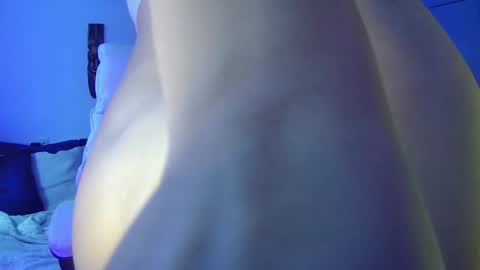 Leysun7 online show from 02.13.25