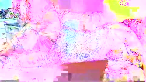 Snapshot of lezbeehonest100 chatting on 12.04.25 Olive Pena online show from 12.04.25