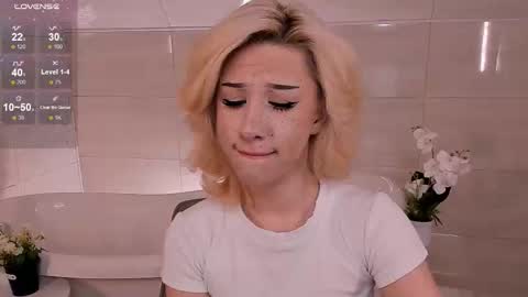 Lisa online show from 09.10.25