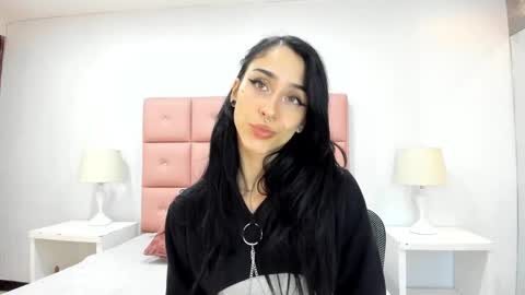 lhiamfitt online show from 01.25.25