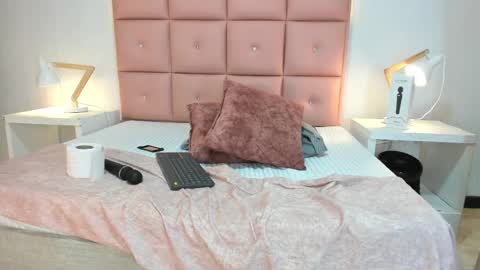 lhiamfitt online show from 11.05.25