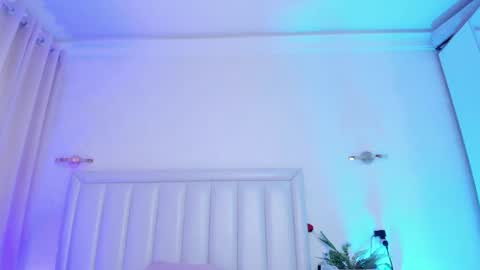 Shaya MILKY BOOBS  online show from 03.15.26