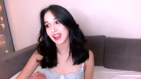 Snapshot of li_noen chatting on 01.20.25 Li online show from 01.20.25