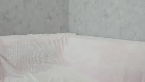 LEANNAA online show from 12.14.25