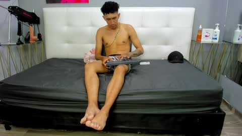 lia78couple online show from 04.23.26