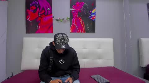 Snapshot of lia78couple chatting on 07.21.26 lia78couple online show from 07.21.26