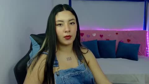 Lia  online show from 02.26.25