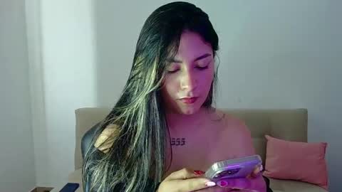 Lia  online show from 04.14.26