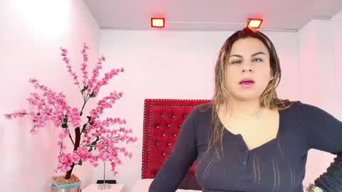 Lia  online show from 05.20.26
