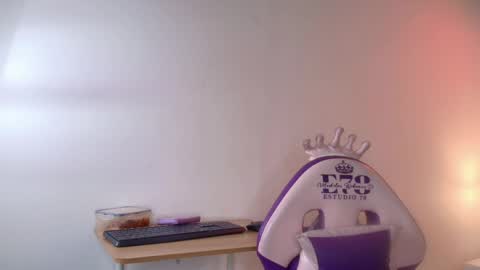 Lia  online show from 05.26.26