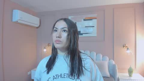 Snapshot of lia_ass chatting on 02.05.25 Liss 3 online show from 02.05.25