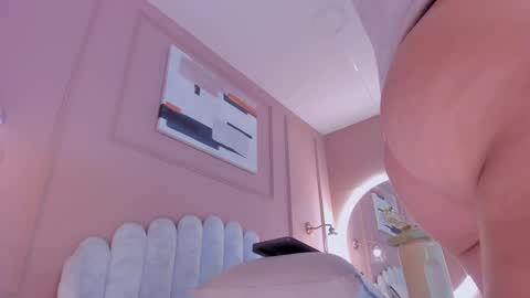 Snapshot of lia_ass chatting on 02.08.25 Liss 3 online show from 02.08.25