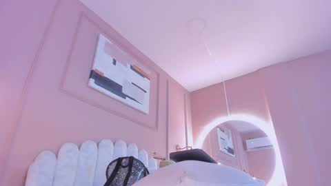 Snapshot of lia_ass chatting on 02.16.25 Liss 3 online show from 02.16.25