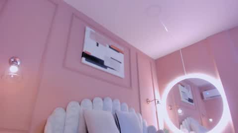 Snapshot of lia_ass chatting on 02.18.25 Liss 3 online show from 02.18.25