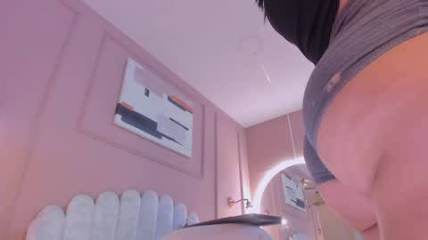 Snapshot of lia_ass chatting on 02.26.25 Liss 3 online show from 02.26.25