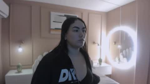 Snapshot of lia_ass chatting on 10.30.25 Liss 3 online show from 10.30.25