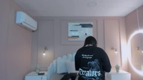 Snapshot of lia_ass chatting on 11.27.25 Liss 3 online show from 11.27.25