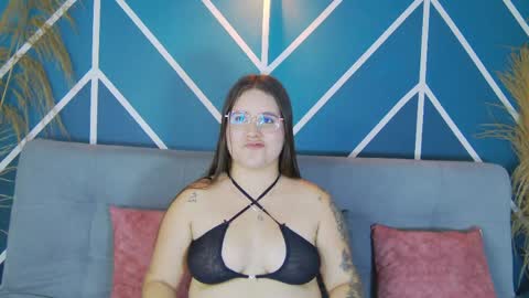 Lia Avalon online show from 05.25.26