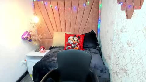  LIA  online show from 12.15.25