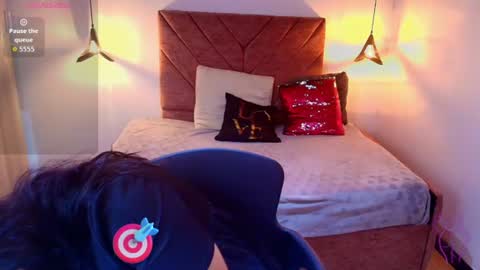  LIA  online show from 06.10.26